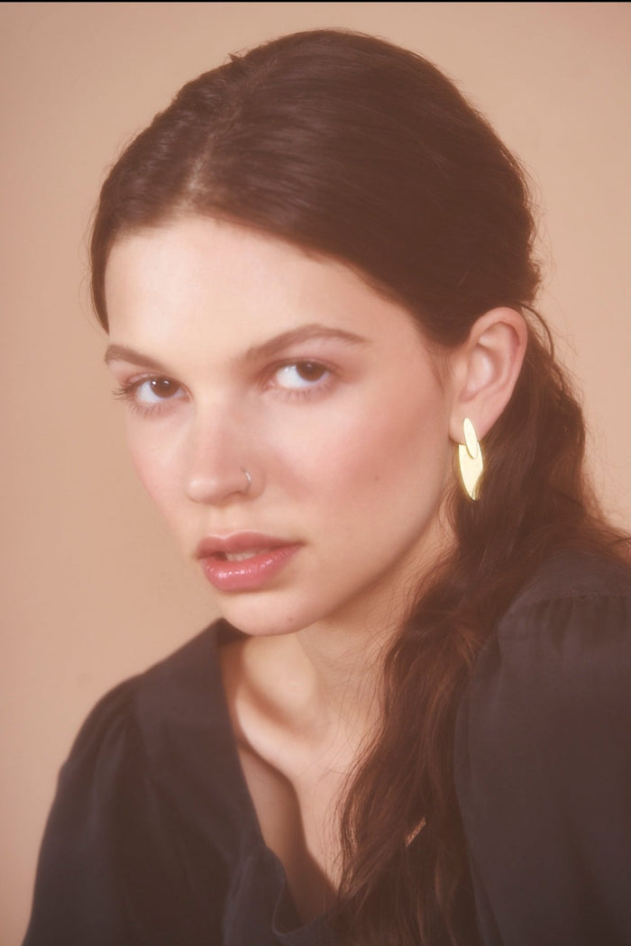 Oval Ear Jacket