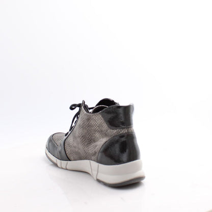 AMELIA SUAVE BOOTS