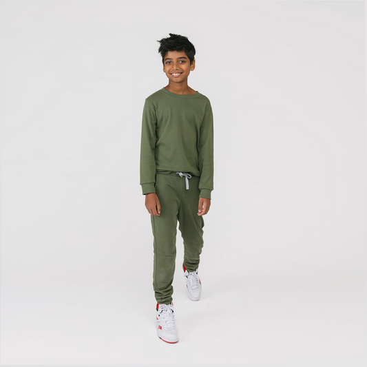 Dreamy Skinny Sweats - Organic Cotton Kids Sweatpants - Hunter - Kids and Teens Sweatpants Made in Canada - mini mioche