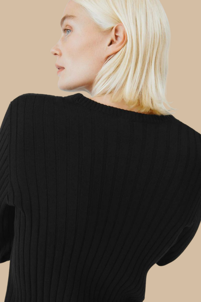 Element Knit Top Black