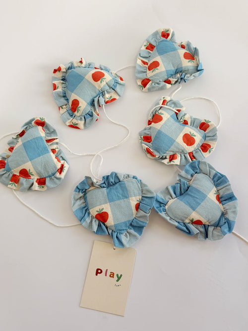 Frill Heart Garland Apple Patch