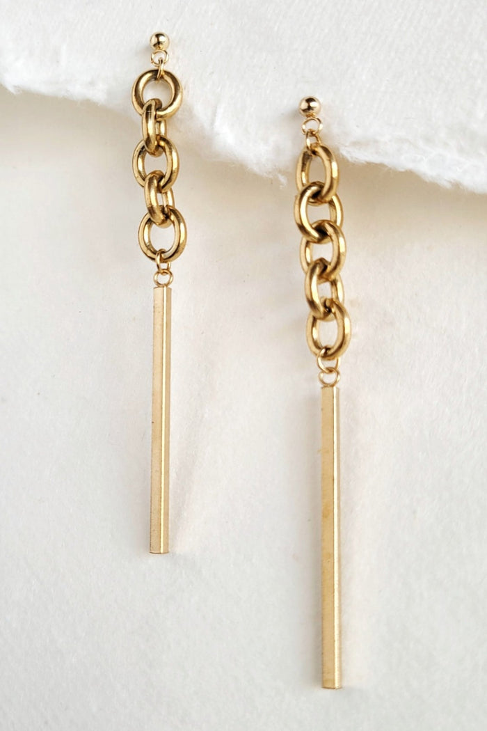 Gold Chain Stud Earring
