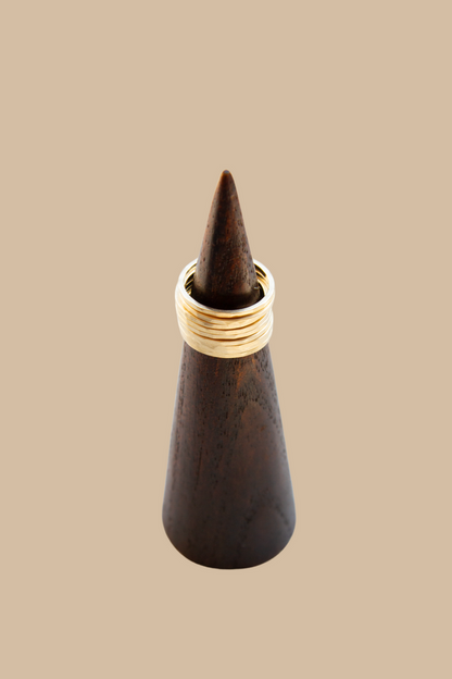 Hammered Skinny Ring Set in Gold