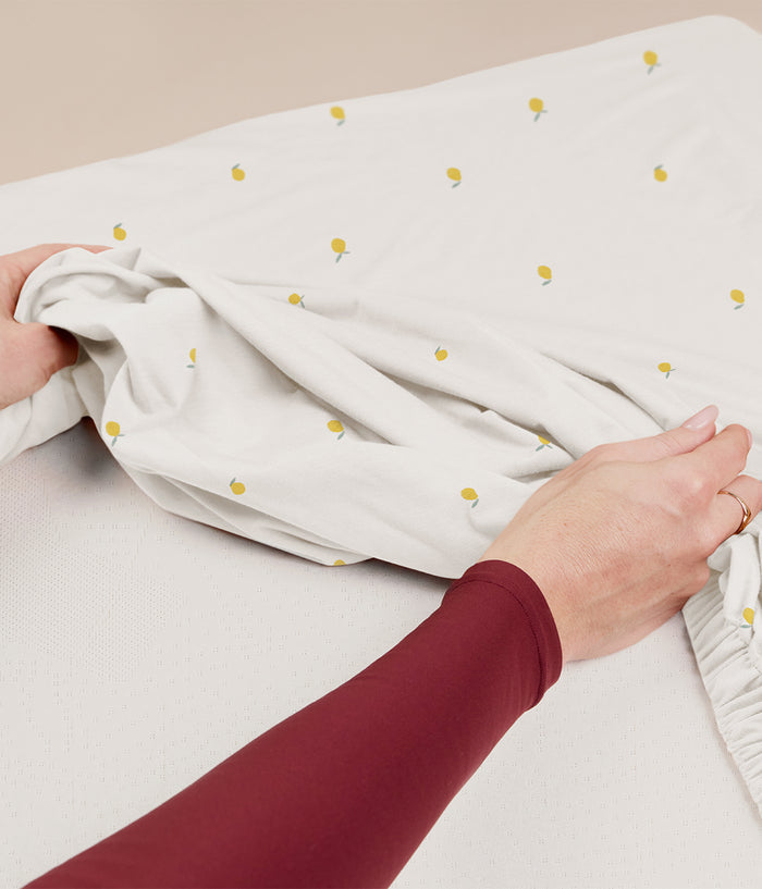 HushDry™ 2-in-1 Waterproof Fitted Side Sleeper Sheet Viscose from Bamboo Cream Lemons