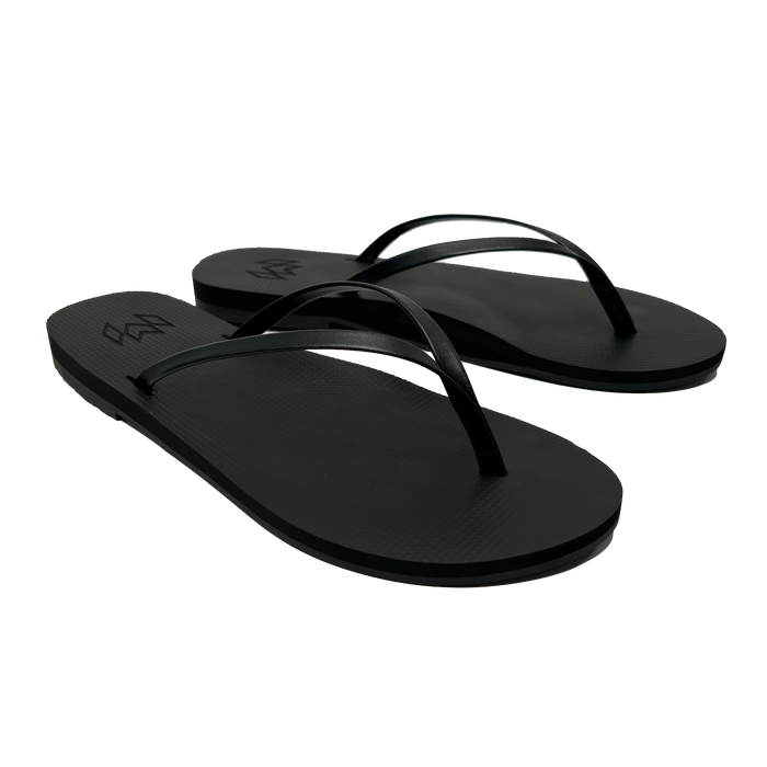 Lux Noir minimalist flip flop with thin strap and arch support in black