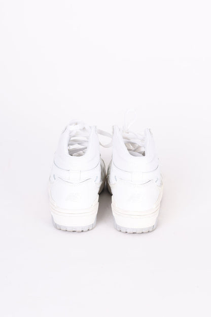 New Balance Mens White Sneakers Size EU 42.5