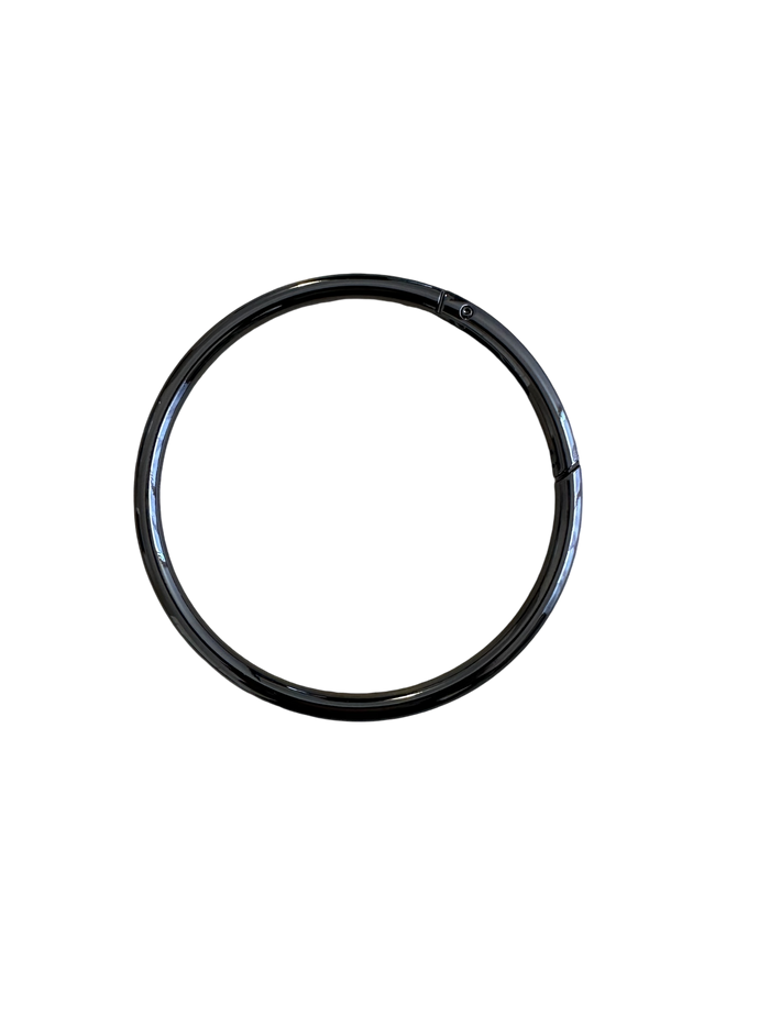 Interchangeable carabiner Rings in black gunmetal for the Parker Clutch
