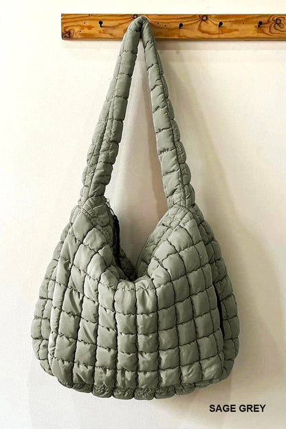 Premium Oversized Quilted Carryall Crossbody Bag: BLACK / 1 (ONE SIZE)