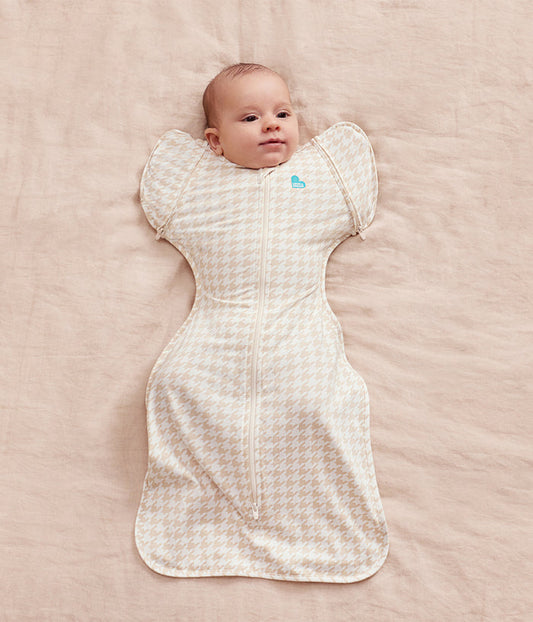 Swaddle Up™ 2-in-1 Transition Bag 1.0 TOG Cotton Tan Houndstooth