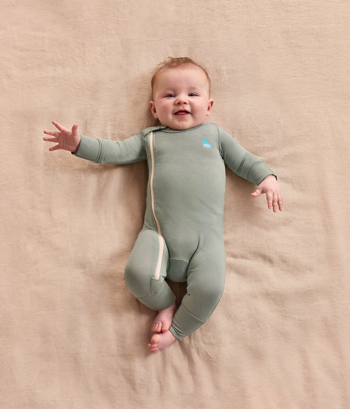 Swaddle Up & Romper Bundle | 2.5 TOG | Bamboo | Olive Bees | Deep Olive