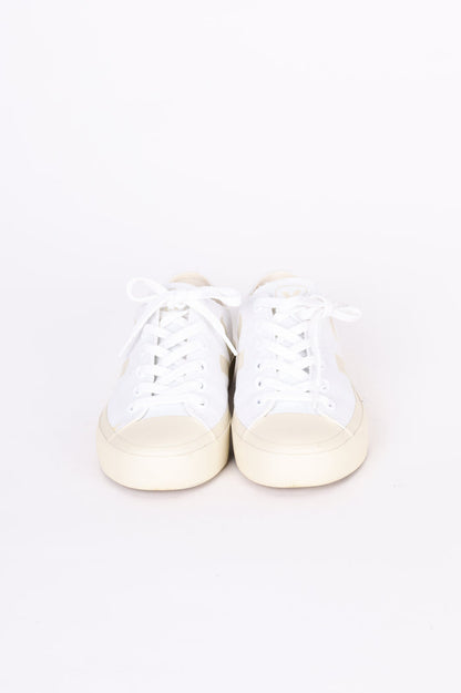 Veja Womens White Sneakers Size EU 39